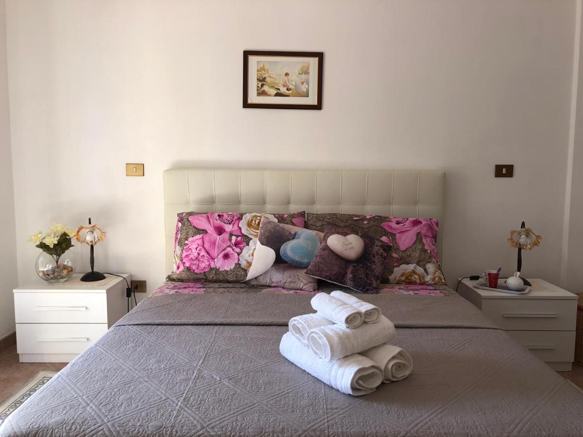 אורוסיי Appartamento In Villa Andreina מראה חיצוני תמונה